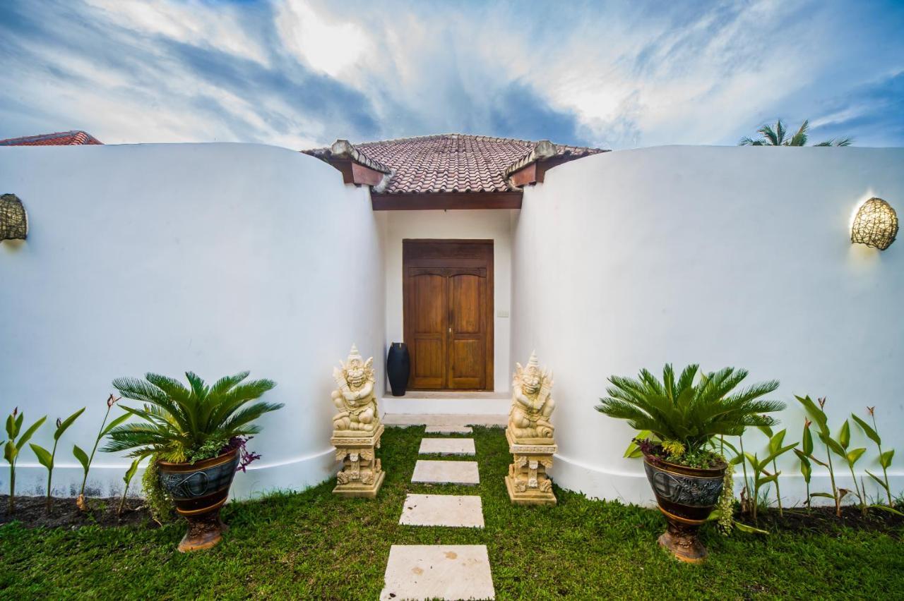 Axros Villa Ubud Extérieur photo