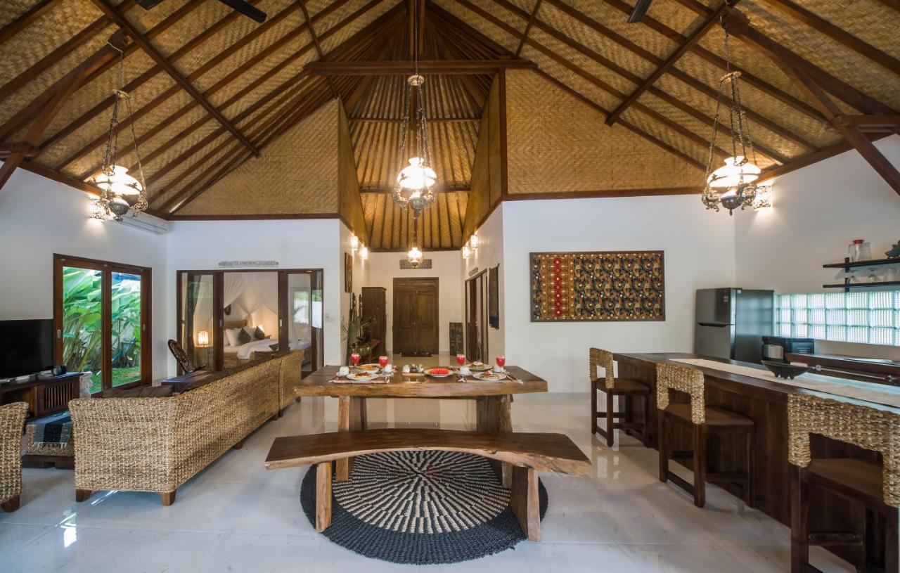 Axros Villa Ubud Extérieur photo